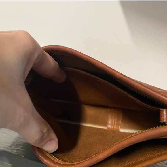 Coach British Tan Wendie Leather Crossbody Bag 9031 - Picture 11 of 15